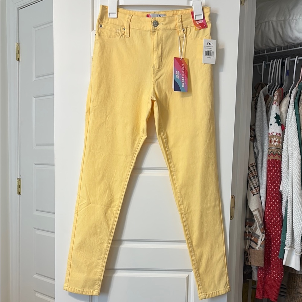 YMI Women's Yellow Ankle & Cropped Jeans